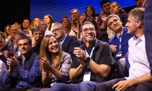 El peronismo federal se reunió en Parque Norte y Michel fue uno de los oradores centrales