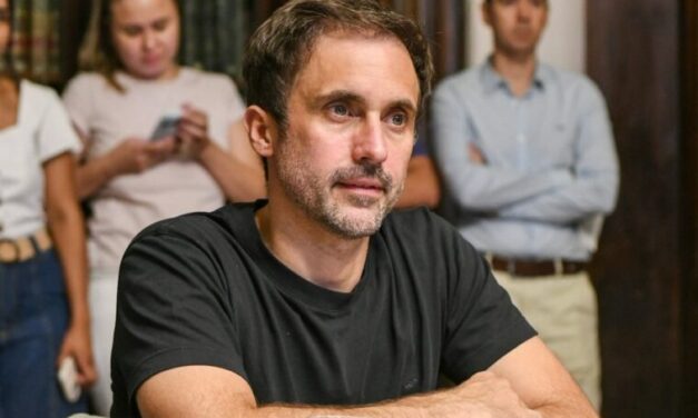 Denunciado por violencia, Rossi se mantiene en las listas del PS y desplazan a su denunciante de la estructura partidaria