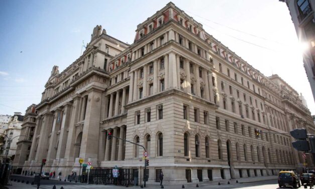 La Corte Suprema dejó firme la cautelar que obliga al Gobierno a aplicar la Ley de Financiamiento Universitario