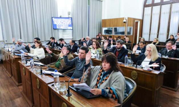 Con los votos de Domínguez y Miranda, el Senado le dio media sanción a la reforma jubilatoria