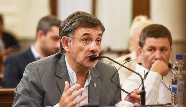A horas de la sesión, la reforma previsional se define en la letra chica de la labor parlamentaria
