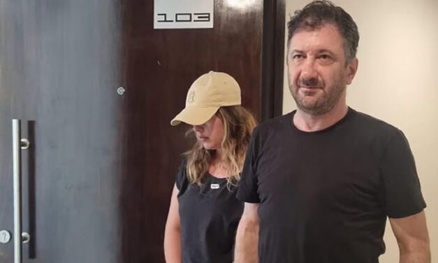 La Justicia paraguaya condenó a Kueider a dos años de prisión en suspenso por la mochila con USD 200 mil
